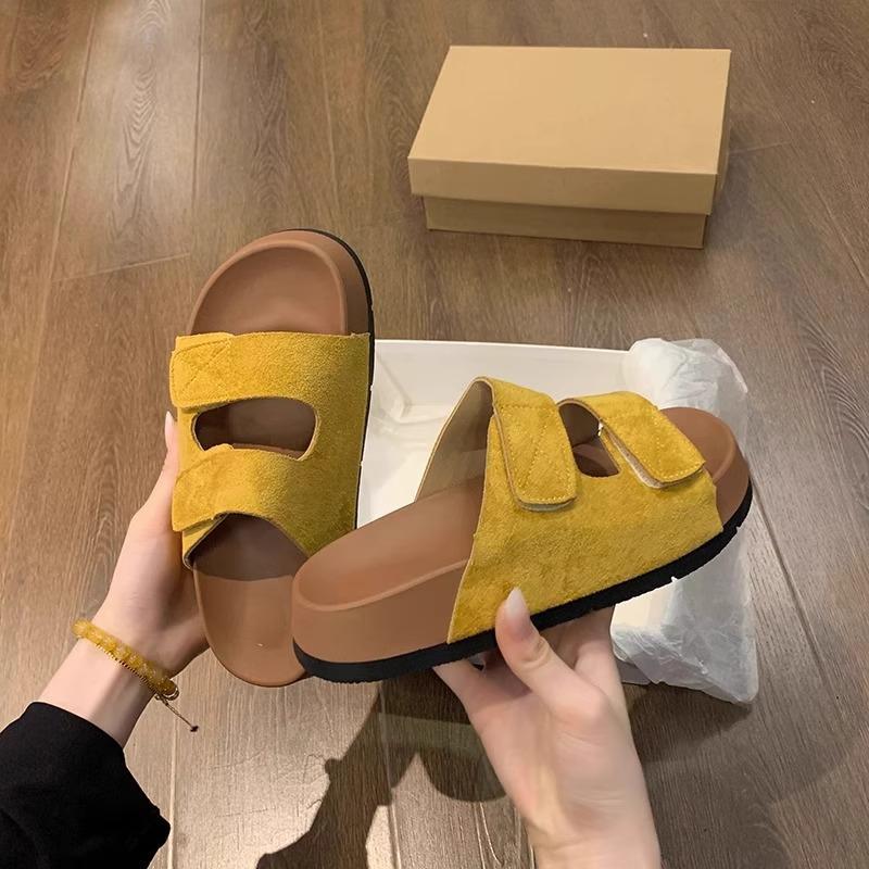 

Internet celebrities with the same beach slippers women s summer wear 2025 explosion thick bottom casual with skirt beautiful Birkenstock one-word dr 40