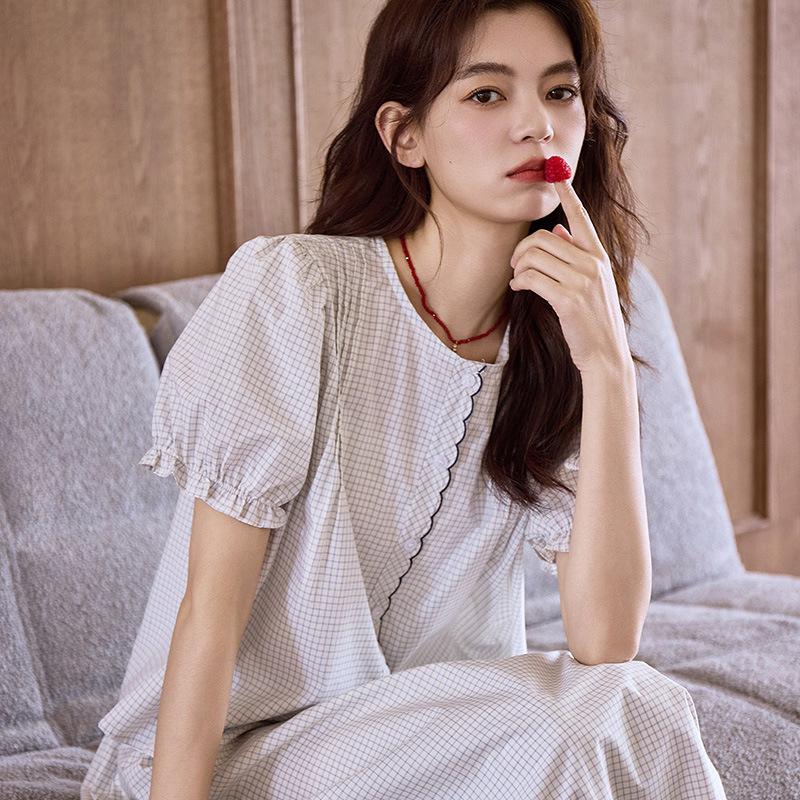 Summer Literary and Artistic Small Clear Plaid Short-sleeved Shirt Women + Medium and Long Skirt Two-piece Set