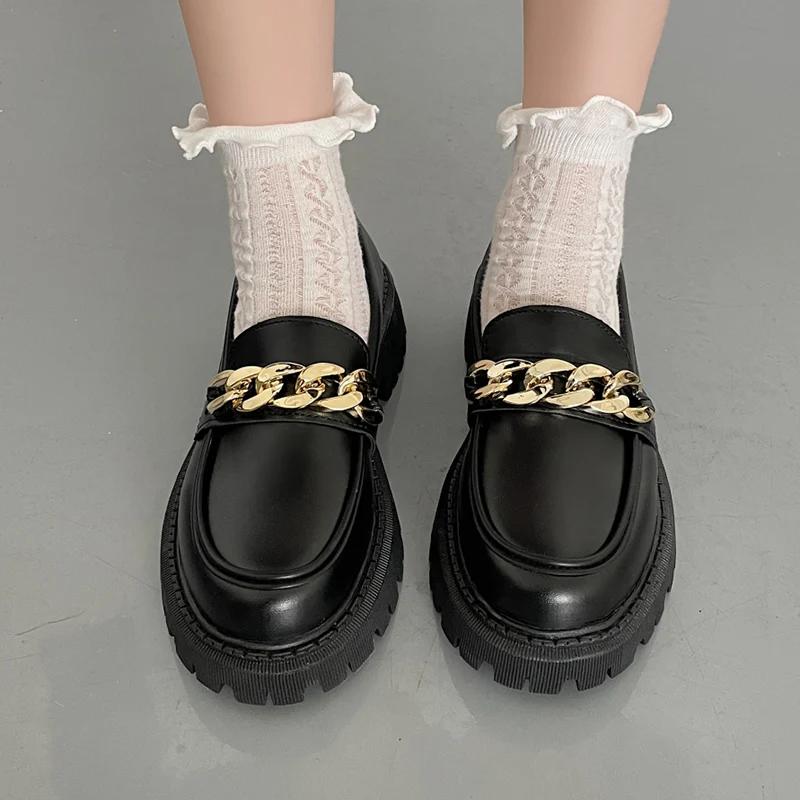 

Модные женские винтажные туфли-лодочки на платформе, новые туфли-лоферы с круглым носком и цепочкой для женщин, офисная работа, удобные туфли из лакированной кожи Mujer 40 чёрный
