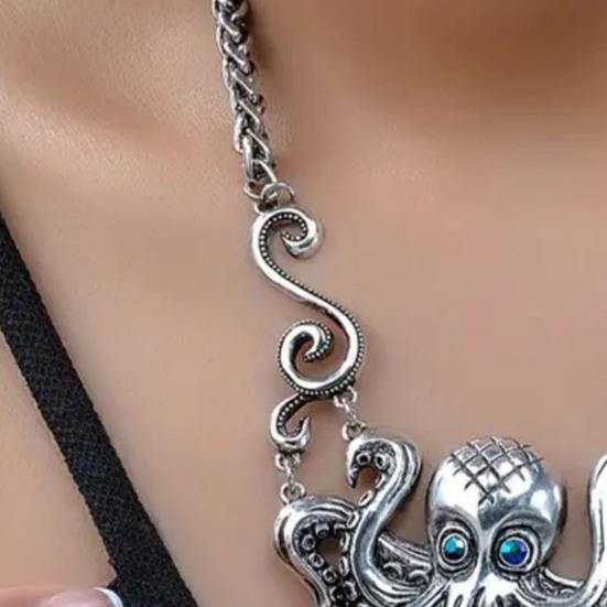 Steampunk Octopus Necklace, Victorian Goth Style Jewelry, Vintage Finish Handmade Pirate Costume Accessory, Gothic Emo Punk Necklace, Bohemian Style