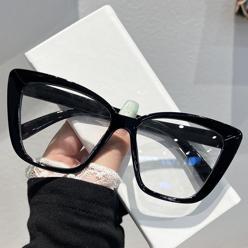 Cat-eye Influencer Style Slimming Large Frame Sunglasses - Fashionable European and American Eyewear