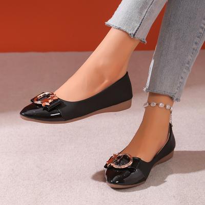 Fashion Women Flats Spring Autumn Casual Fashion Pointed Toe Comfortable Non-slip Loafers Women Simple Metal Decorative Shoes for Women