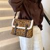 Premium autumn and winter lamb wool bag women's 2025 new trendy shoulder bag ins niche leopard print messenger bag