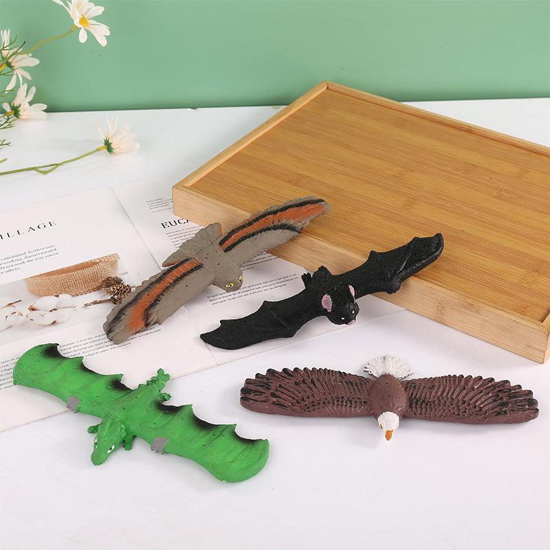 Creative Cartoon Animal Model Decompression Bracelet Funny Bat Eagle Soft Rubber TPR Bracelet Stress Relief Toys Gift For Kids