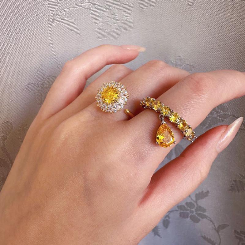 Luxurious And Distinctive Adjustable Copper Ring For Women Stylish Everyday Accessory