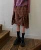 Hateuigseupeulloleo Drape Pinched Check Midi Skirt (Orange Brown)