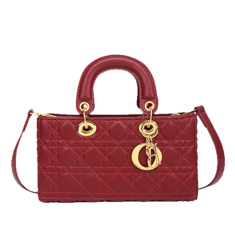 2025 New Horizontal Diamond Handbag Exquisite Versatile Light Luxury Shoulder Messenger Bag