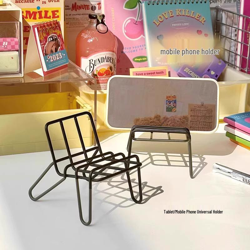 Minimalist Cute Chair Phone Holder – Perfect for Students and Dorm Rooms