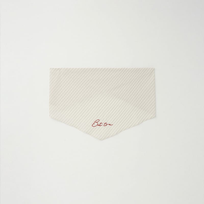 But’ton Button Logo Scarf (Ivory)