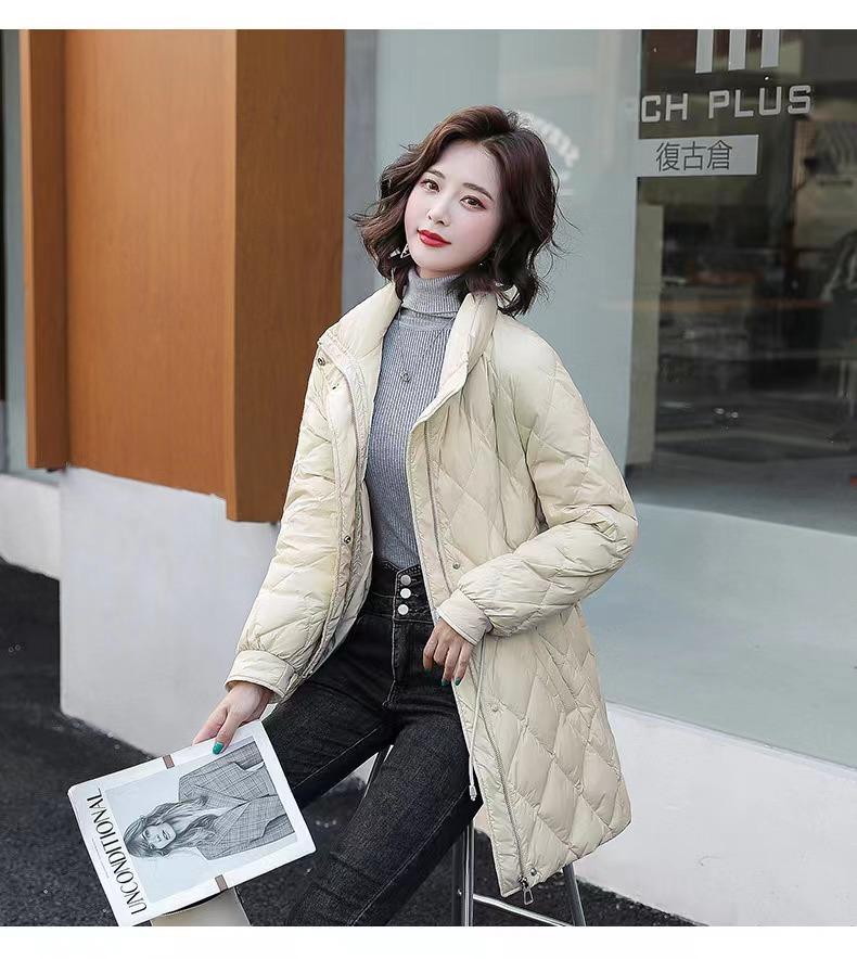 Winter New Rhombus Down Jacket Women's Light and Thin Temperament Socialite Small White Duck Down Jacket