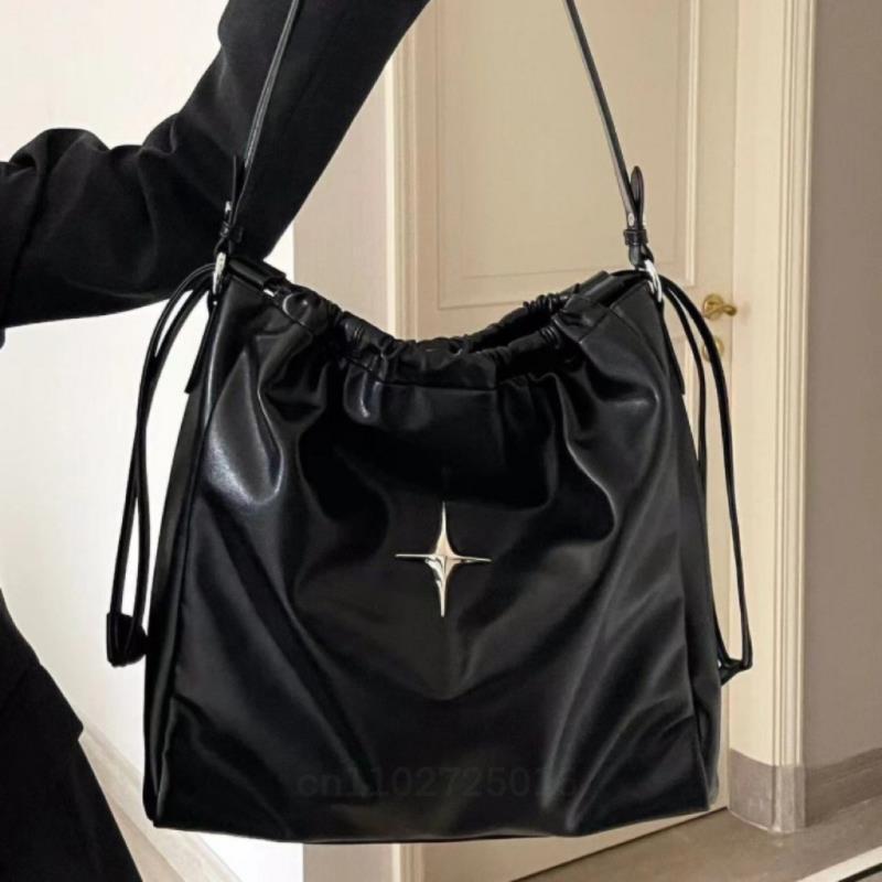 

Y2K Korean Simple Style Shoulder Bag Aesthetic Star Girl Tote Bag Casual Women s Underarm Messenger Fashion Handbag Goth Purse 35x32x9cm чёрный