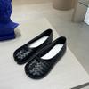 Fashion The New Autumn Braided Toe Flat Pig'S Hoof Shoes For Women Are The Korean Version Of The Versatile Ballet Single Shoes Trend