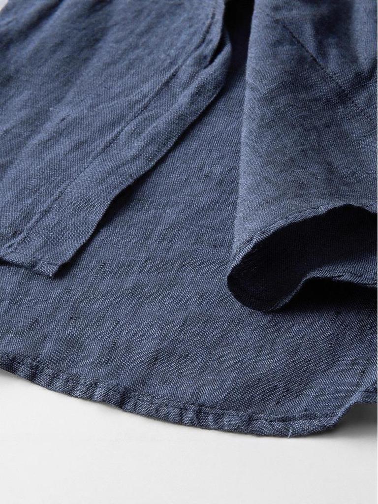 Men's Casual Long Sleeve Cotton Linen Shirt with Turn-Down Collar - Lightweight, Loose Fit for Spring & Autumn.