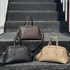 Neue Damen Bowlingtasche aus erstklassigem Rindsleder, Boston Leder, Hand-, Schulter- und Umhängetasche, Damen Pendler, lässig, schlicht, trendig