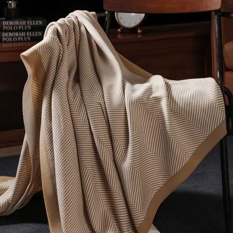 Nordic Ins Style Knitted Blanket Casual Sofa Cover Blanket Plane Office Nap Camping Leisure Soft Shawl Blanket Small Bed Cover