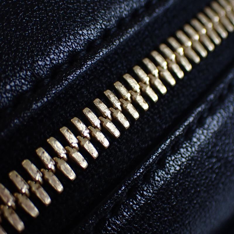 GUCCI 742360_1IV0G_1000 Shoulder Bag black leather Women