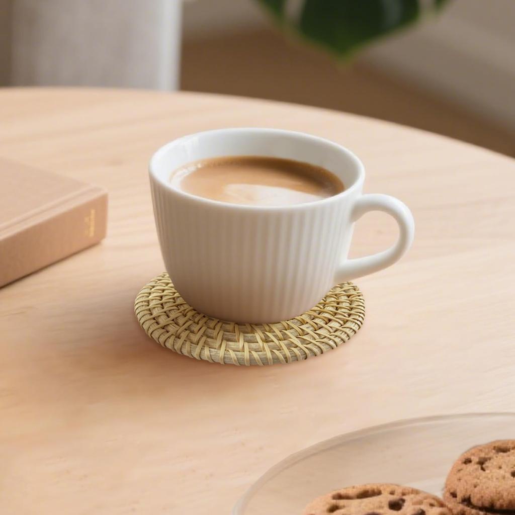 LANGYU Handwoven Rattan Coasters, Heat-Resistant, Natural Material, Round, Washable, Stylish, 10cm Diameter, Heat-Insulating, Non-Slip, Handwoven,