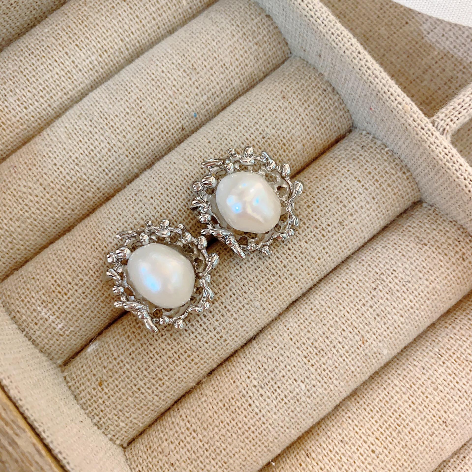 

Серьги-пусеты из французского ретро-барочного жемчуга 2025 года: Изысканный Дизайн Высокого Класса для Женщин