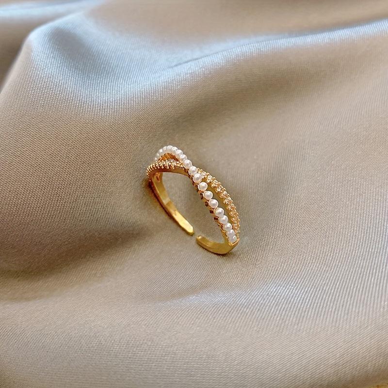 Chic Rhinestone Crisscross Open Ring