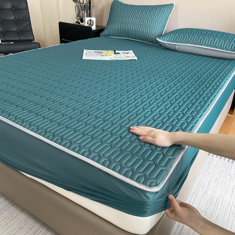 Class A Solid Color Cool Silk Latex Mattress Summer Ice Silk Mat Air Conditioner Mat High-End Washing Machine Washing 3Pcs