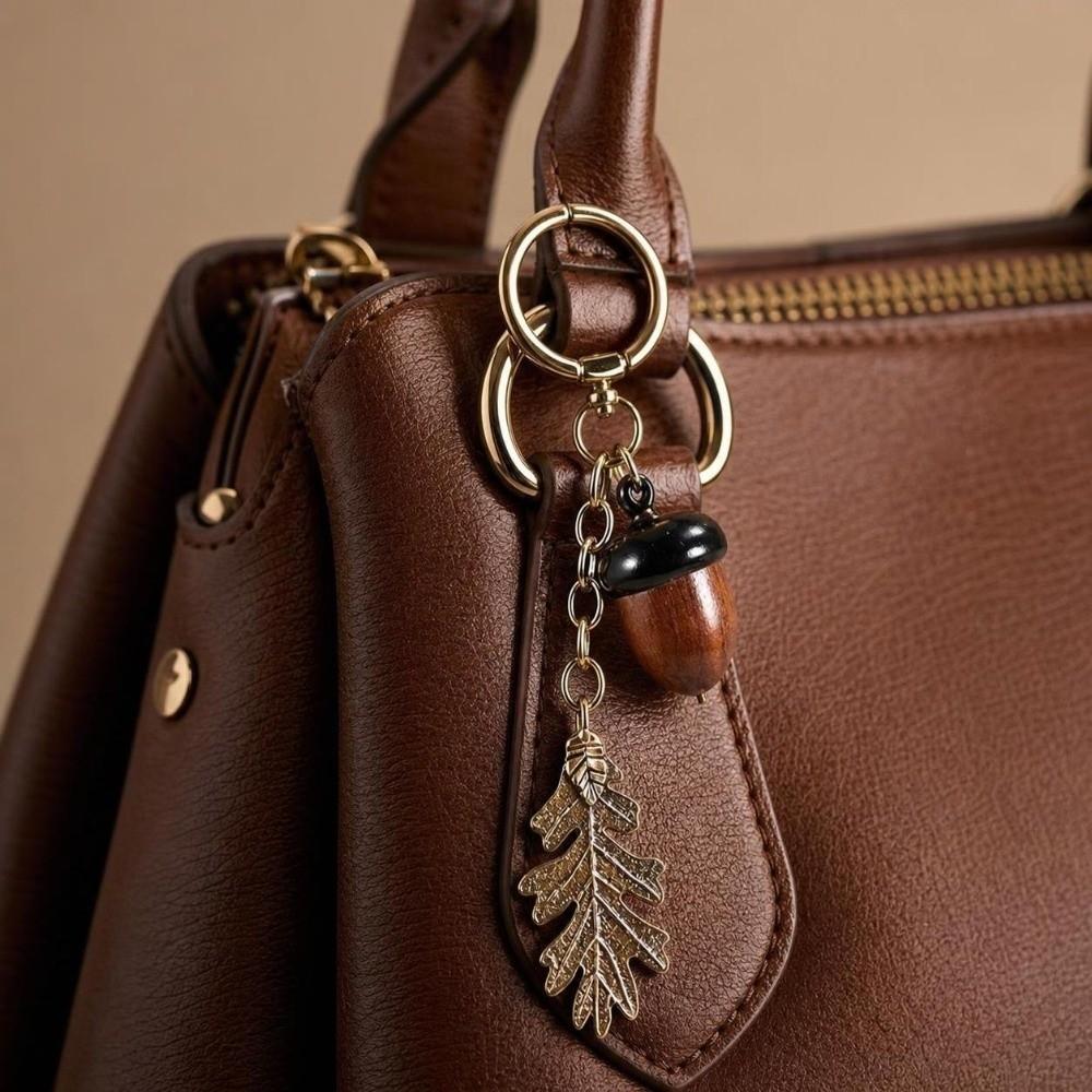 Lightweight Acorn Keychain Small Item Storage Pendant Charm Metal Keychain Gift Giving