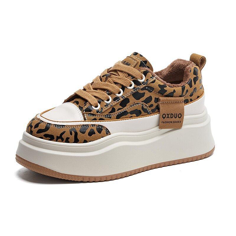 

Versatile thick-soled inner height-increasing women s shoes, new small muffin white shoes in autumn and winter 2025, genuine leather casual board shoe 40