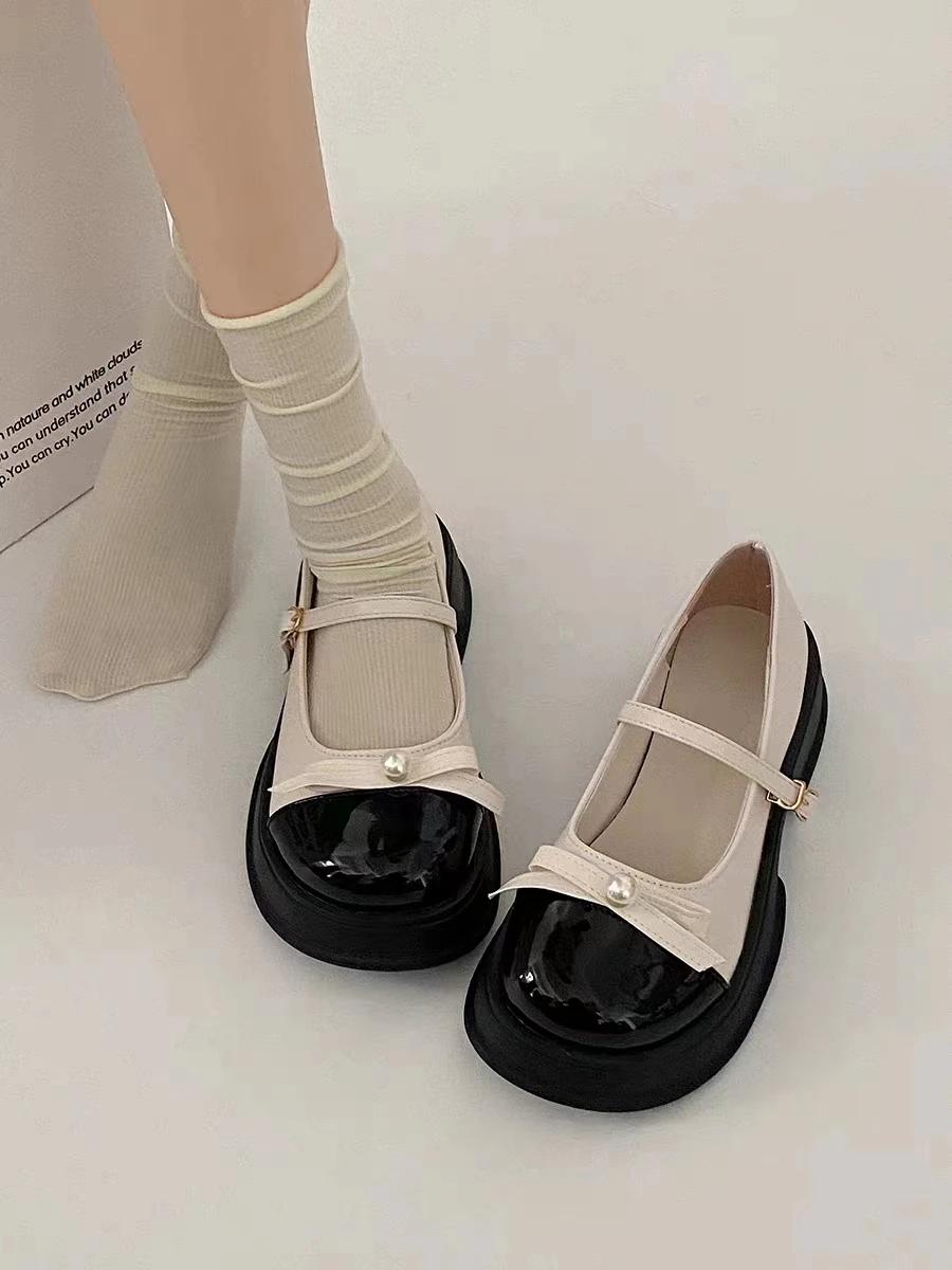 

Модная обувь для женщин 2024 года, брендовые женские туфли Mary Janes на высоком каблуке, модные туфли-лодочки с пряжкой и ремешком, женские новые туфли на платформе с бисером и шнурком 40 покинуть белый