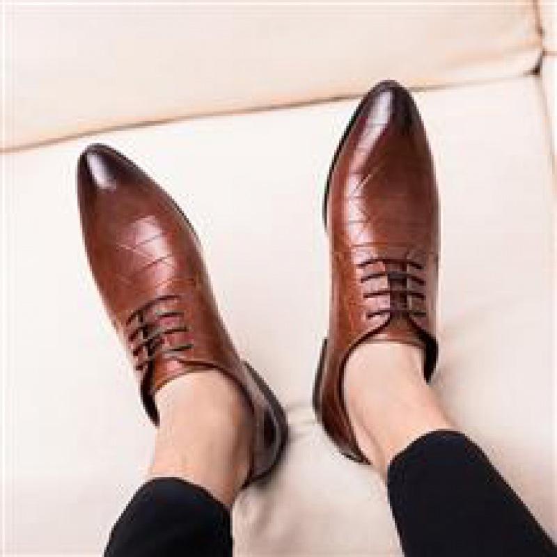 

2025 новая внешнеторговая повседневная кожаная обувь модная кожаная обувь кожаная обувь мужская деловая кожаная обувь 38 чёрный