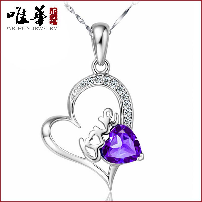 

Weihua, Heart-Shaped Women S Necklace Women S Jewelry, Crystal Silver-Plated Pendant, Short Collarbone Chain.