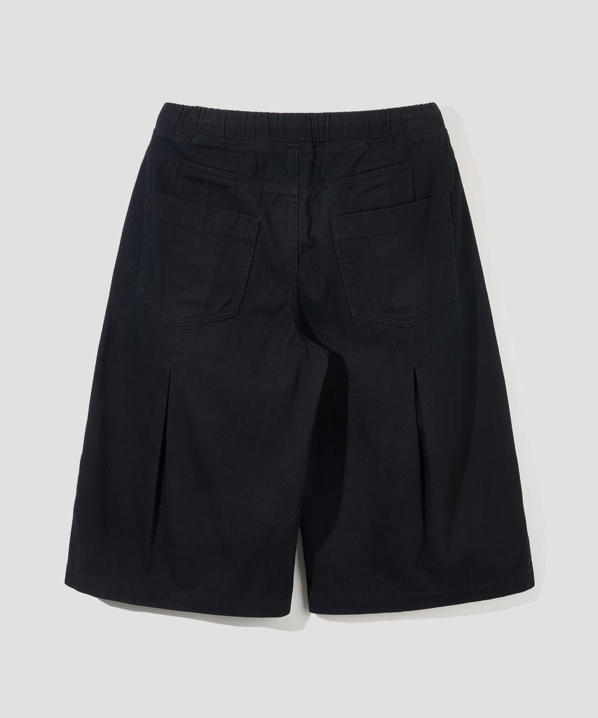 AGOD Double-Pleat Elastic String Bermuda Shorts [Black]