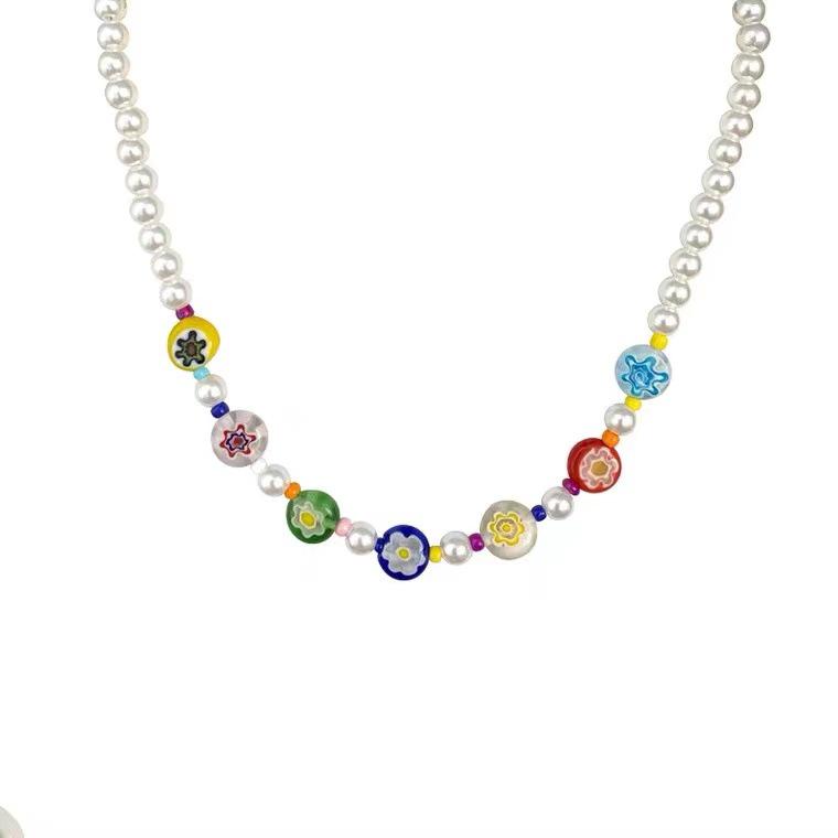 Daisy Flower Pearl Beaded Choker Necklace for Women