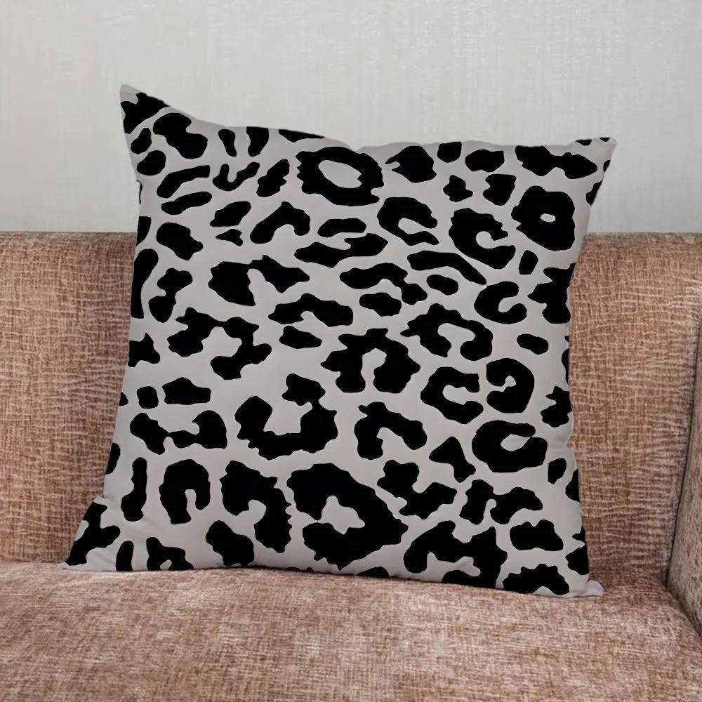 Pink Leopard Pattern Suitable For Home Bedroom Car Office Decoration Living Room Sofa Cushion Cover Pillowcase