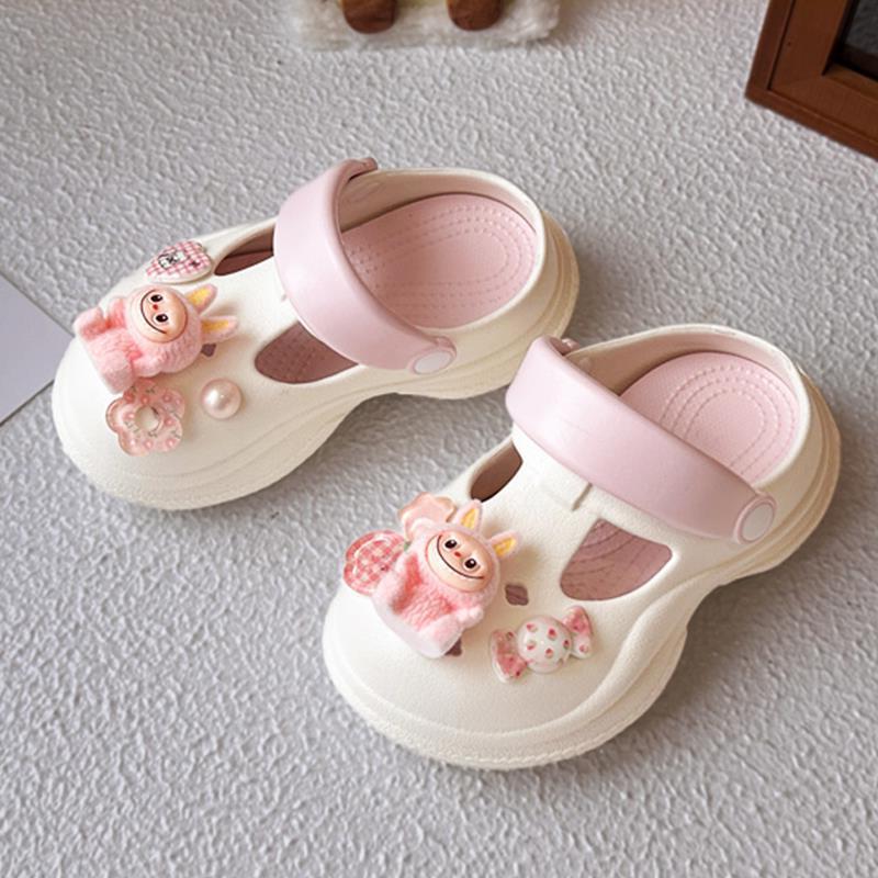 Labubu Girls' Summer clogs2026New Children's Princess Beach Sandals, Non-slip Soft Sole for Girls To Wear Outside