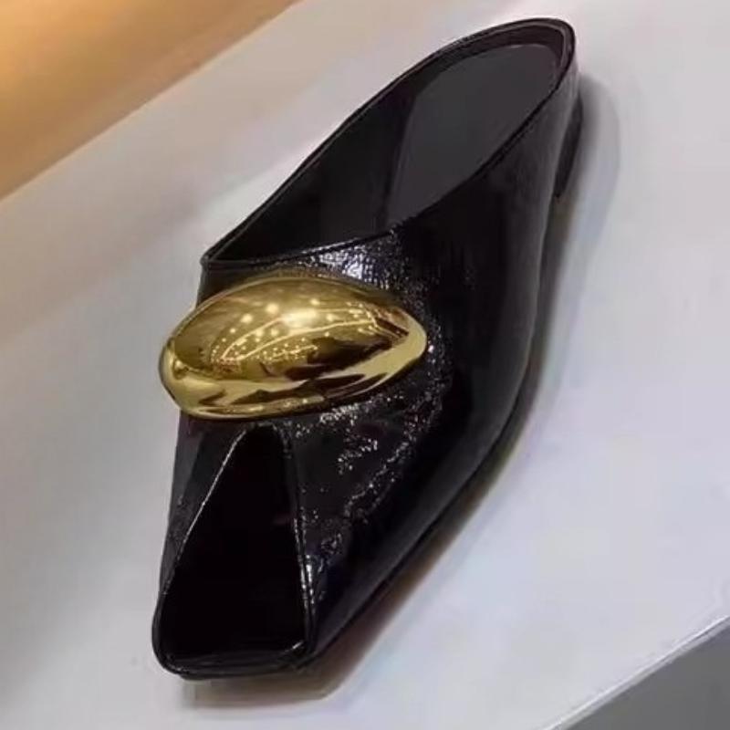 2025 New  Elegant Temperament Metal Buckle Fish Mouth Slippers Fashionable Flat Shoes Cool Slippers Summer Trend