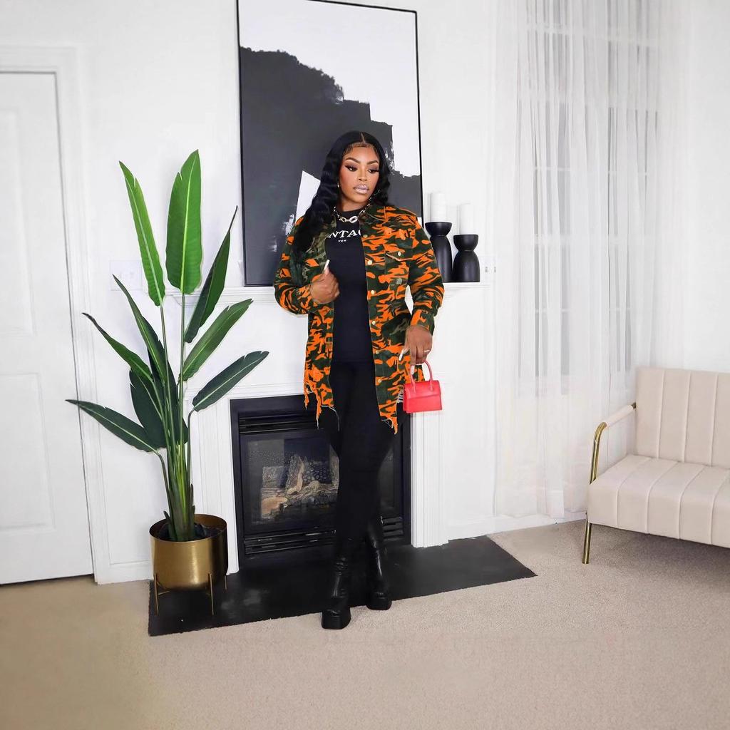 Chemise à Manches Longues Boutonnée Col Doux Style Camouflage Veste Chemise Ourlet Effiloché Blouse Camouflage pour Femmes