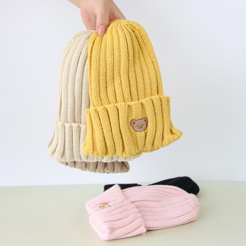Cozy Autumn/Winter Crochet Baby Beanie with Embroidered Bear