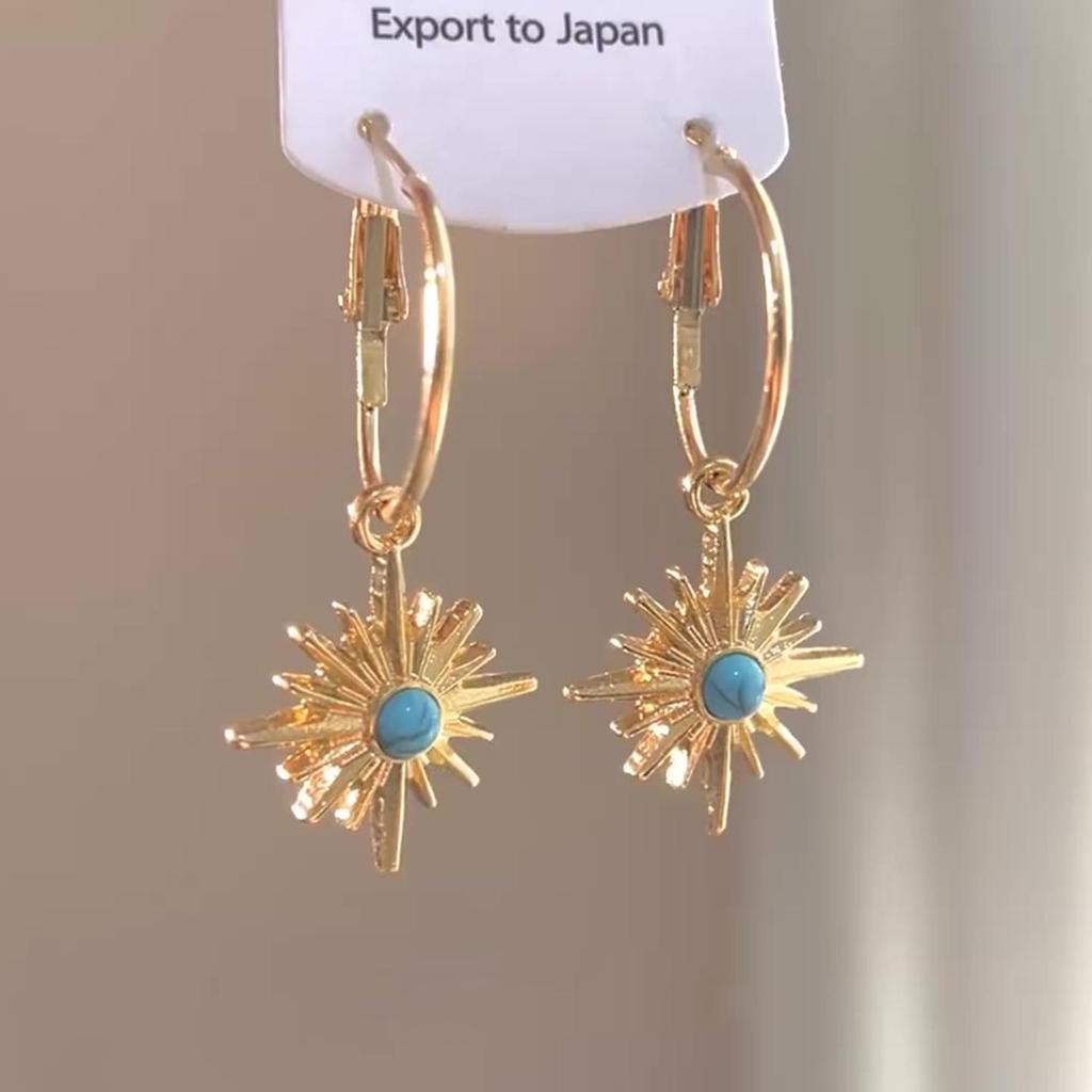 Boucles d'oreilles plaquées or 18 carats avec pendentif étoile à huit branches en pierre naturelle