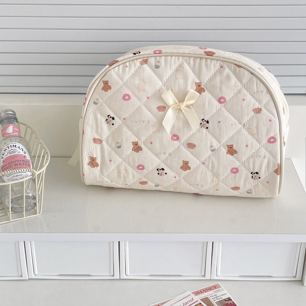 Bear Pattern Women's Cosmetic Bag Cute Travel Toiletry Bag Handbag Make Up Storage Bag Household
