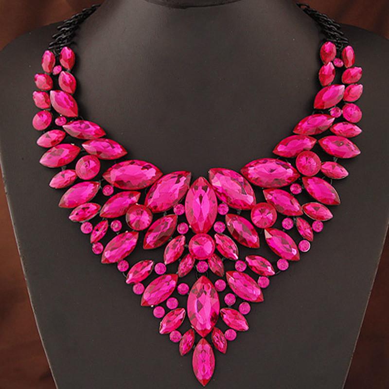 Fashion Geometric Alloy Pendant Necklace For Women With Gemstone Accents