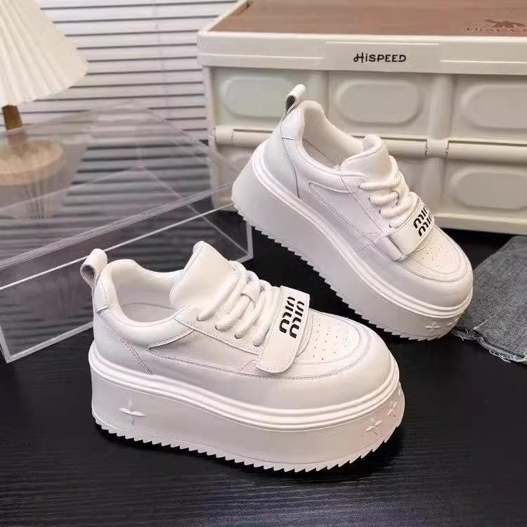 Zhao Ruth, the Same Style Increases the Height of 6CM Little White Shoes Women's Shoes 2025 New Thick-soled Versatile Board Shoes High-heeled Casual