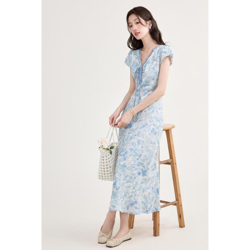 2026 Frühling/Sommer Elegantes blaues Blumen-A-Linien-Kleid: Taillenbetonend, Kurzärmelig, Französischer Stil