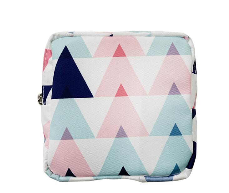 Women's Cosmetic Bag Zipper Cute Travel Neceser Toiletry Organizer Bag Set Girl Wash Make Up Sanitary Pads Lipstic Cases Bag