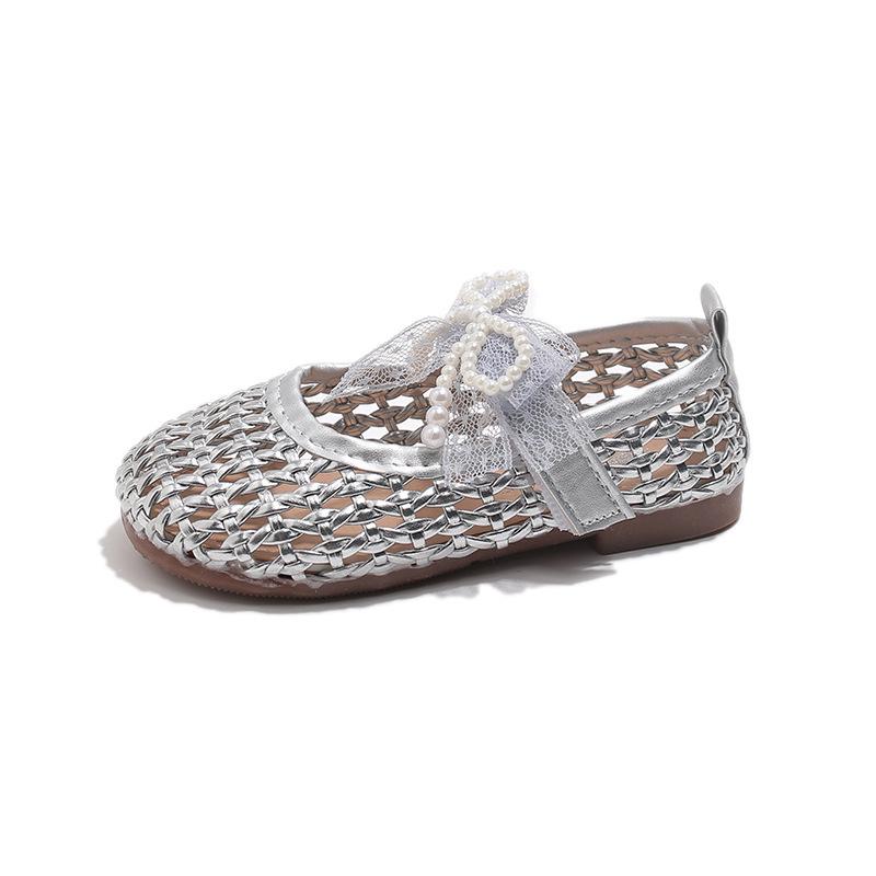 Spring 2026 Baby Girl Bow Princess Walker Shoes - Hollow Weave Leather