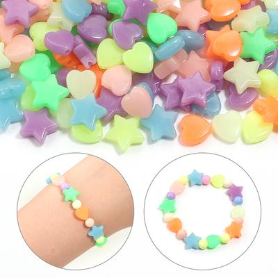 100 Stück/Los Herz-/Sternform Leuchtende Perlen Lose Abstandshalter Acrylperlen Zur Schmuckherstellung DIY Anhänger Armband Halskette Zubehör