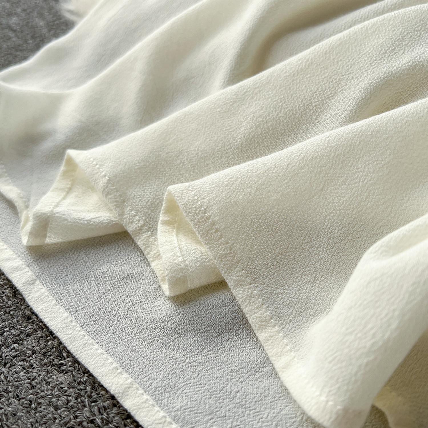 Богемные платья для женщин с круглым вырезом и расклешенными рукавами — фото 19