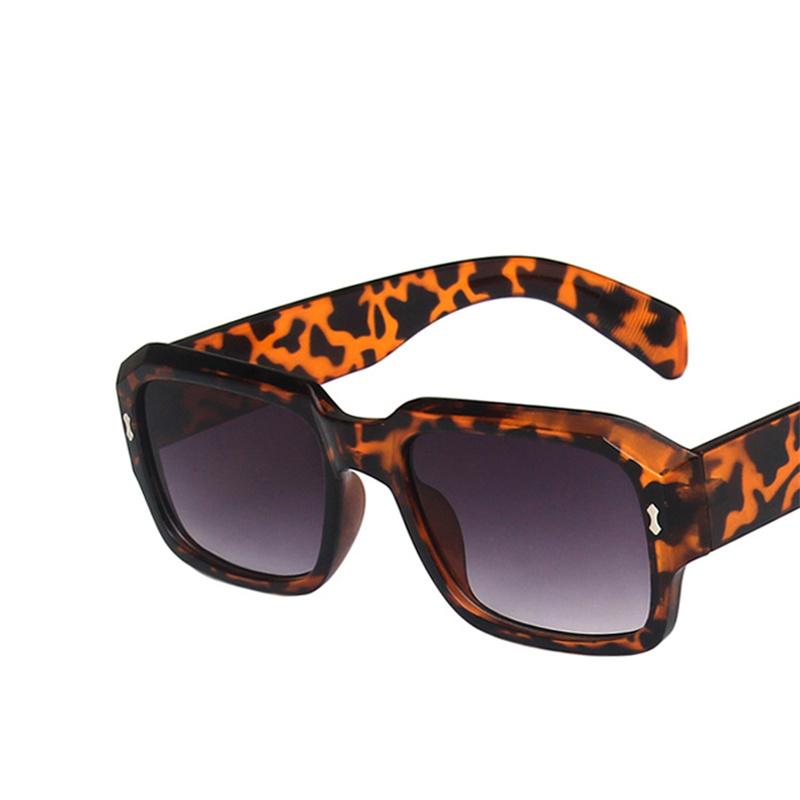 

Square Sunglasses Men Luxury Brand Glasses Men Luxury Brand Eyeglasses Men Gradient Shadow For Women Para Hombre only 1pcs sunglasses