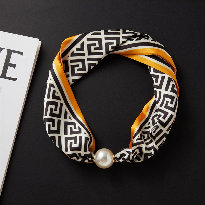 Magnetic Buckle Pearl Necklace with Silk Scarf – Fashionable, Versatile Spring/Summer Accessory for Women