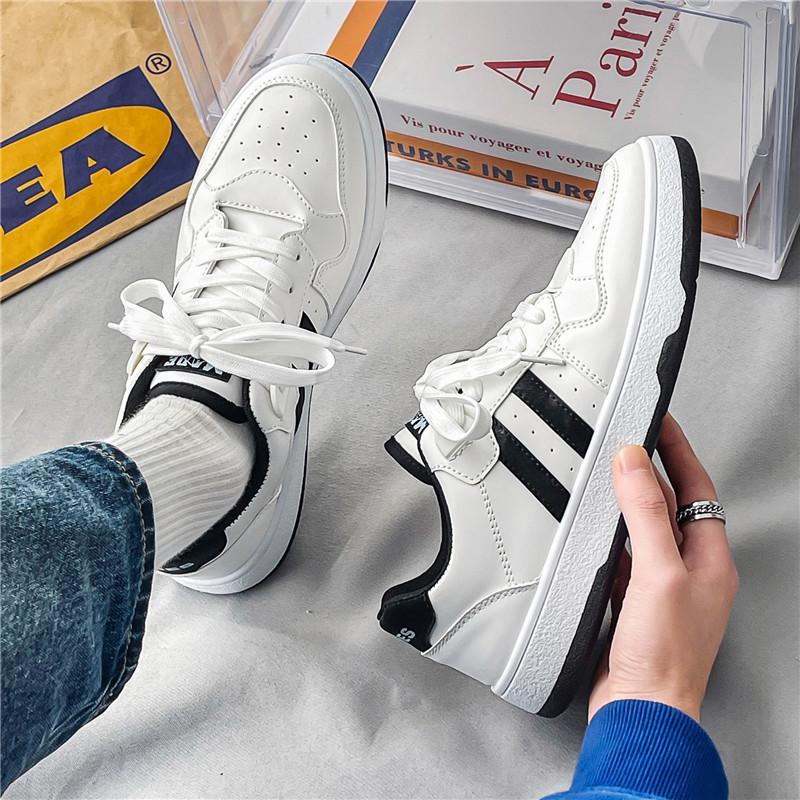 Four Seasons Simple Board Shoes Men's Fashion Casual Lace-Up Boys' Low-Top Little White Shoes Versatile Breathable Shoes
