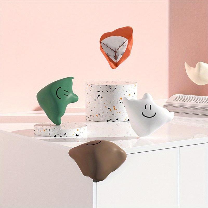 4ks Fluid Antikolizní Chránič rohů rohového stolu Tlusté sklo Dětský silikonový chránič rohů školky Tvar mraku