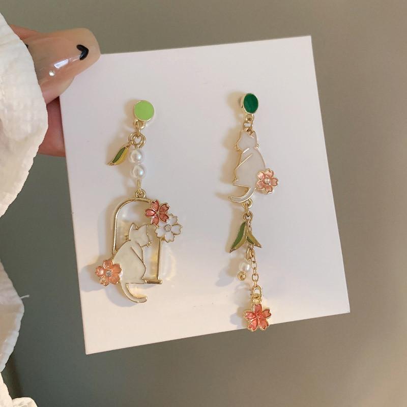 New Lovely Chinese Style Small Cat Folding Fan Flower Pear Pendant Asymmetry Earrings For Women Girls Charm Earring Jewelry Gift